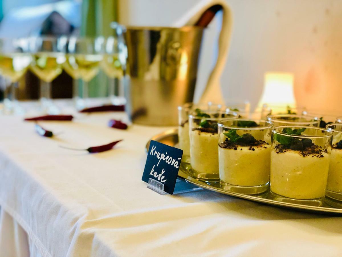 Wellness Hotel Zamecek Jetřichovice 외부 사진