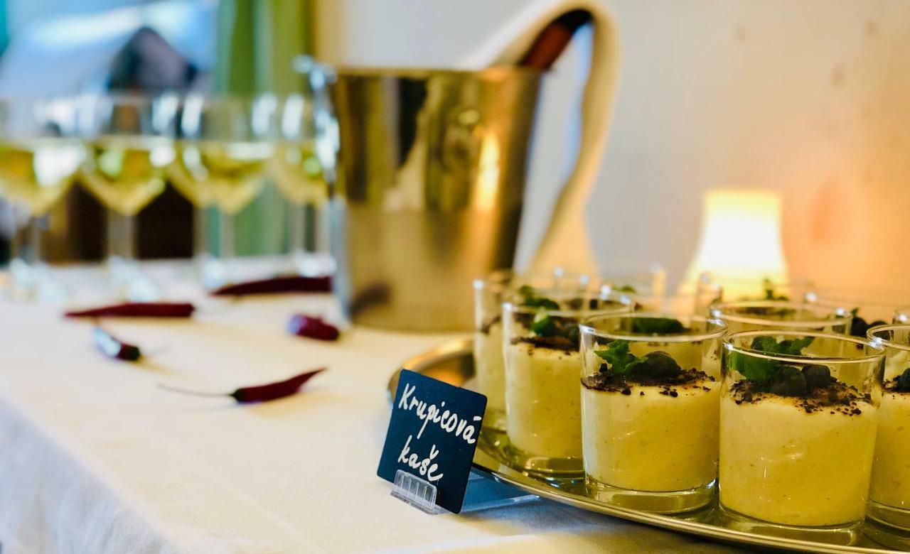 Wellness Hotel Zamecek Jetřichovice 외부 사진